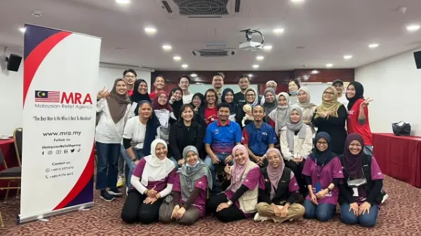 JK Budi X Axiatacares Volunteers 6