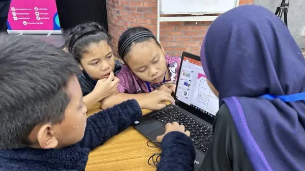 JK Bakti X Petrosains 4